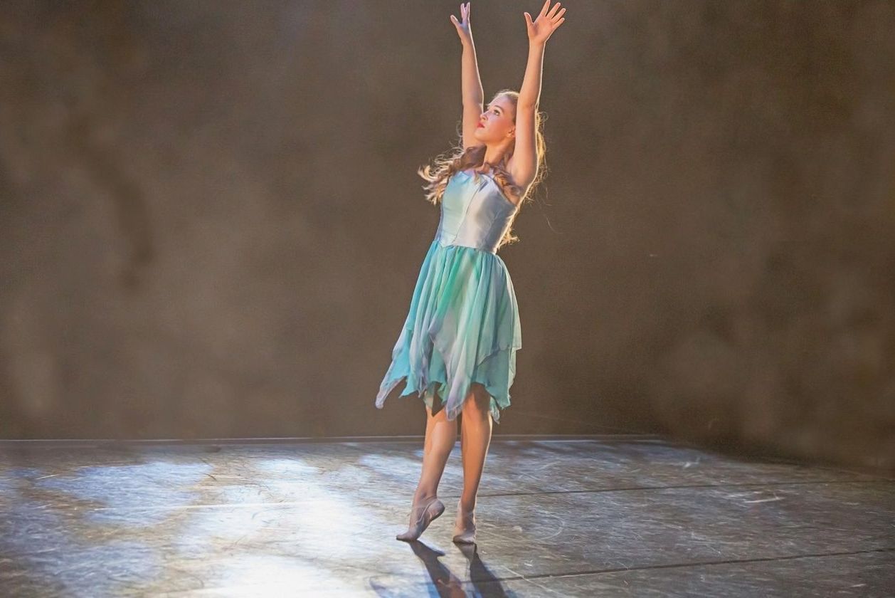 Sophie Grant - children's ballet master